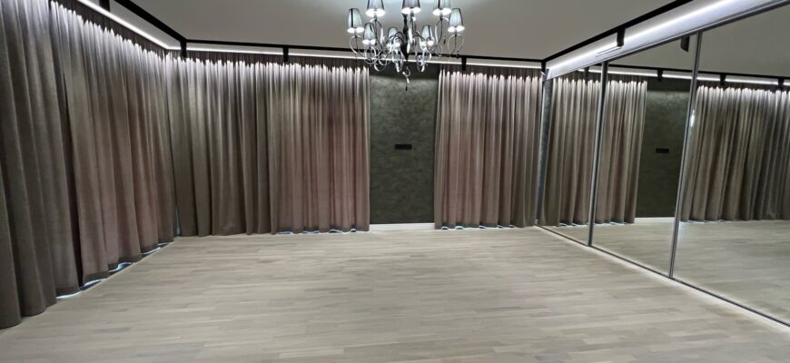 Установка электрокарнизов для штор на заказ в Симферополе